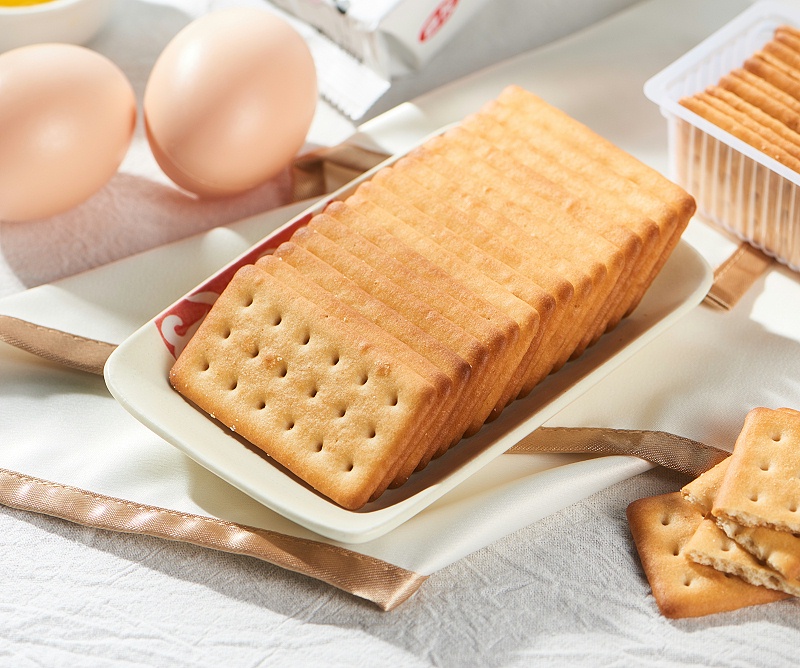 酥到掉渣的Ag亞洲集團牛乳餅，嚼出鮮醇的牛奶味