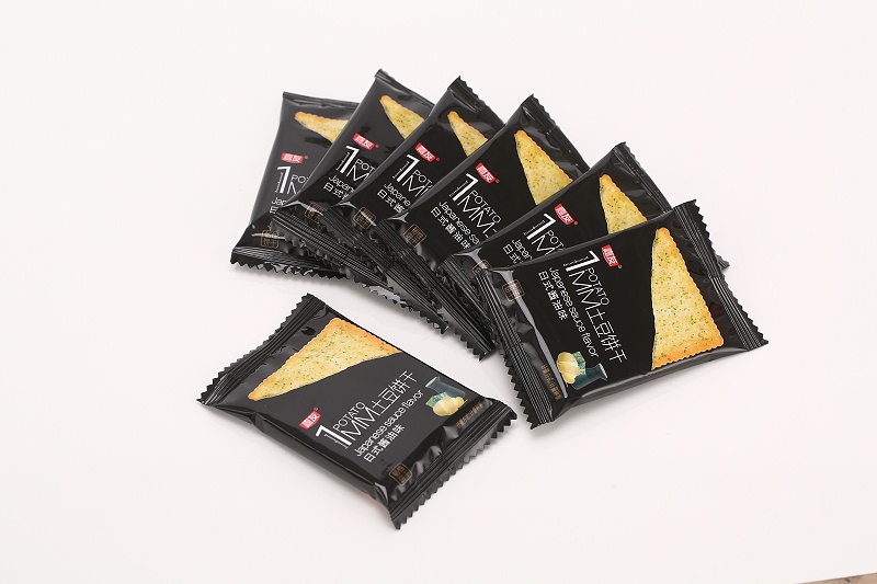 吃一口就會(huì)不自覺(jué)愛(ài)上它的美味薄脆小餅干