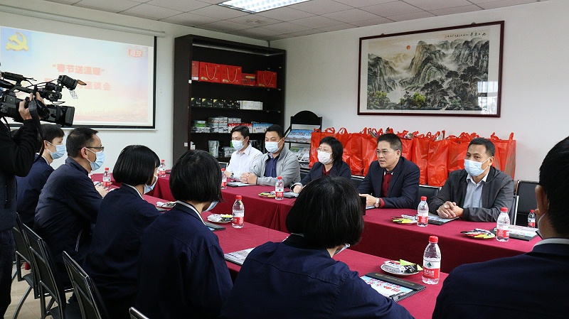 心系職工送溫暖，新春慰問暖人心