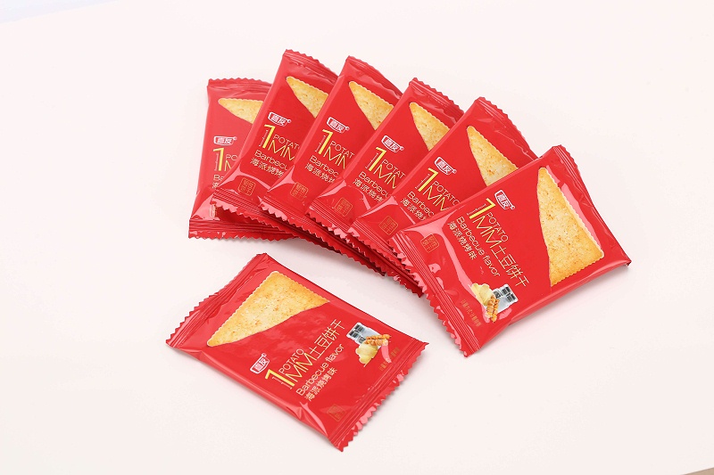 一片一片停不下來的土豆小餅干！薄、香、脆讓人流連忘返